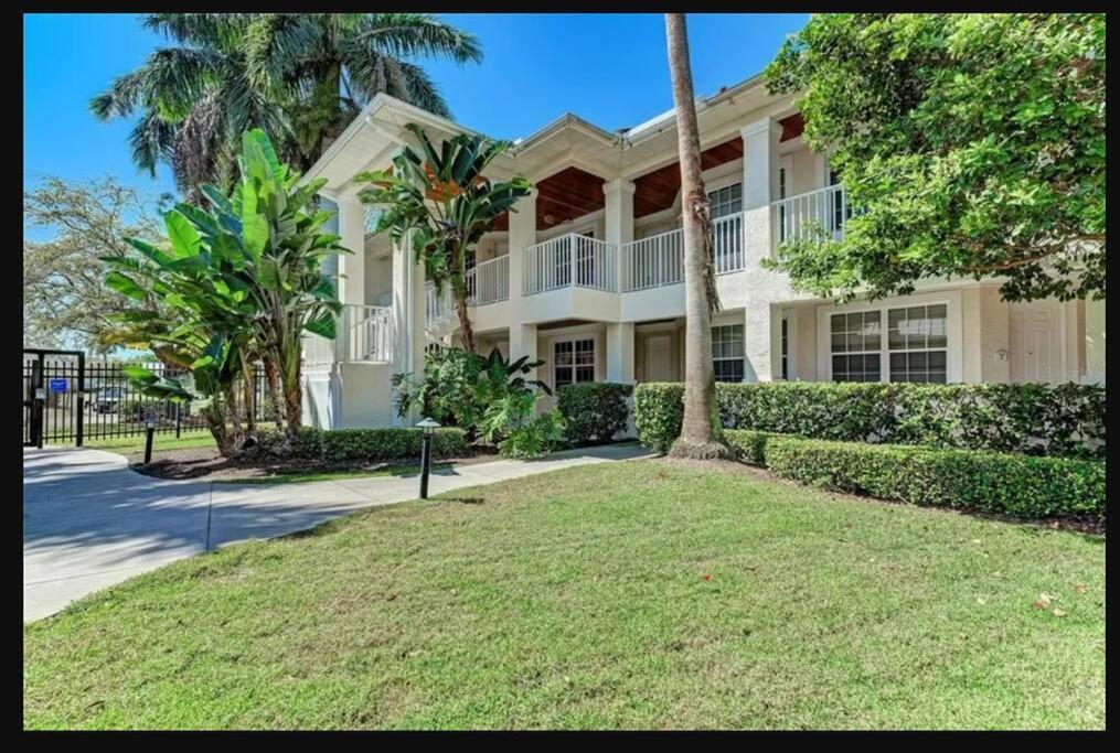 1 Bedroom , 1 Bath With Kitchen At Img Bradenton Exterior photo